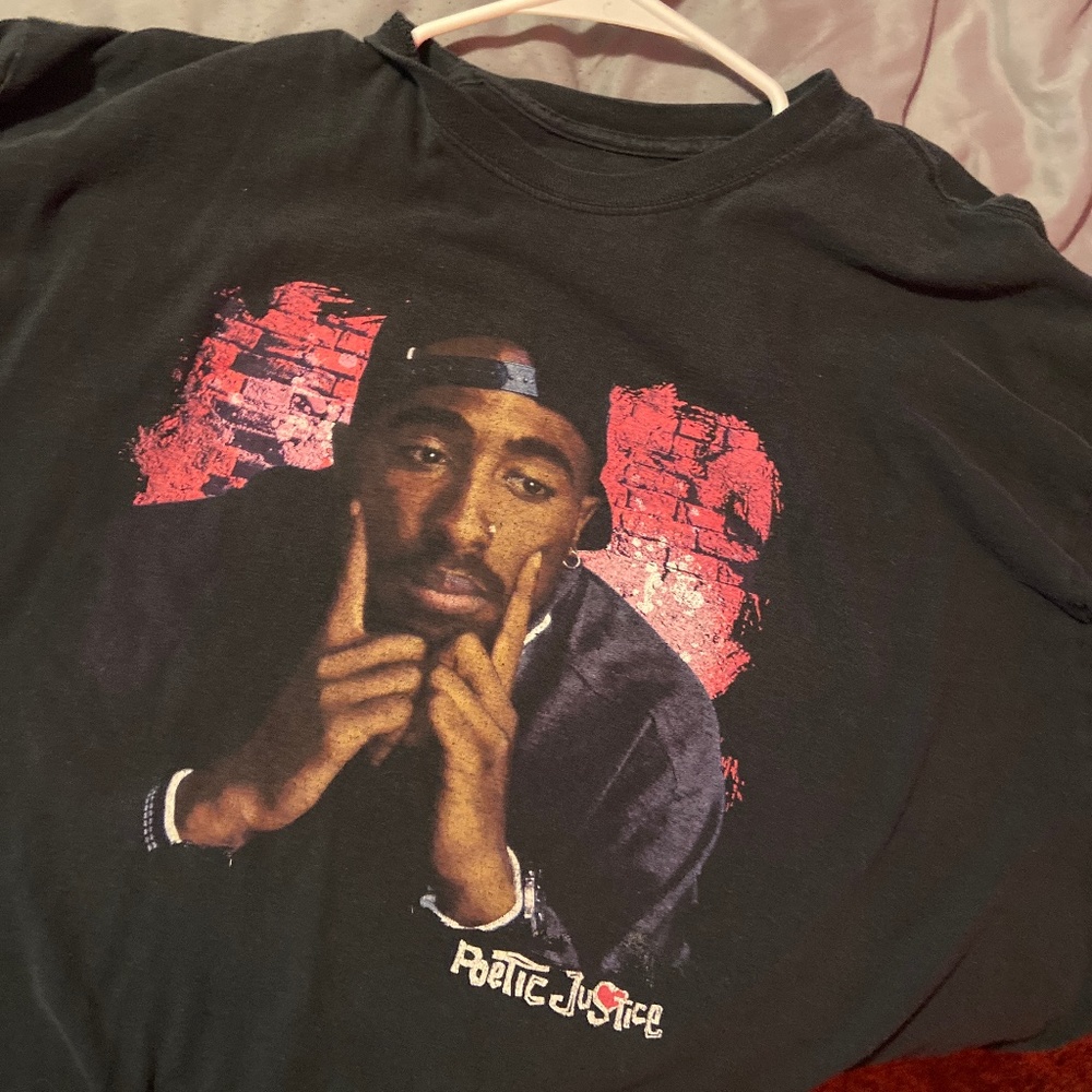 T shirt